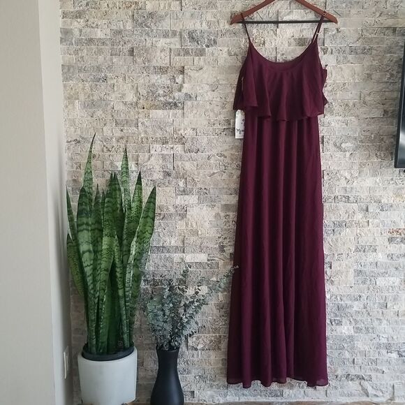 NWT Show Me Your Mumu Ruffle Maxi Dress in Merlot - Picture 6 of 7